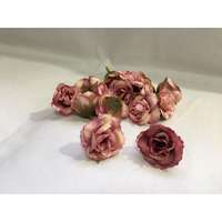  Fodros rózsafej krém-mályva