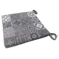 Párna 4 ponton tűzött 35 cm x 35 cm x 4 cm