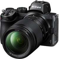 Nikon Nikon Z5 + Z 24-200 mm f/4-6.3