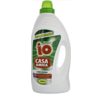 Madel CZ s.r.o. IO Casa Amica 1,85 l univerzális fehér szerecsendió illatú tisztítószer