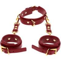 Taboom Taboom Bondage in Luxury D-Ring Collar and Wrist Cuffs nyakörv és bilincs red 42,5 cm