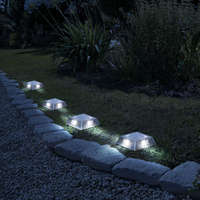 GLOBIZ LED-es leszúrható / fali szolár lámpa - négyzet alakú, fém - hidegfehér - 10 x 10 x 2,5 (+11) cm