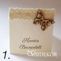 Ültetőkártya csipkével díszítve