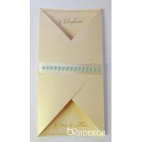 Esküvői meghívó szalaggal és gyöngyökkel díszítve