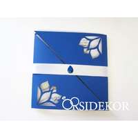 Kinyitható esküvői meghívó modern áttört mintával, szalaggal és gyönggyel