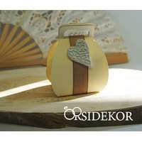 Köszönetajándék-doboz több színben, cukrozott mandulával, csokiszívvel