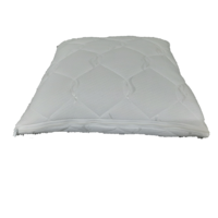 Hell Dream Cassino Average 40×40 cm közepes párna