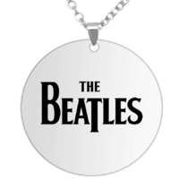 Maria King The Beatles medál lánccal, választható több formában és színben