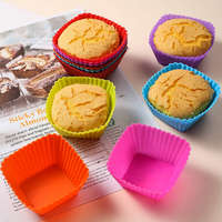 Elite Home 12 részes színes szilikon muffin sütőforma - szögletes