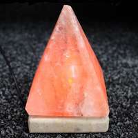 JanZashop Sólámpa Piramis alakú - 9 cm
