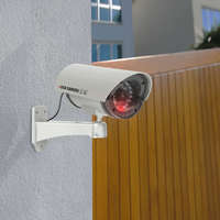 Sal Sprinter Kültéri vízálló álkamera, villogó piros LED-del, CCTV kamera utánzat