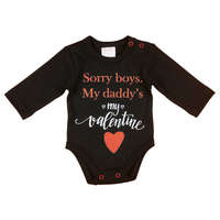  "Sorry boys. My Daddy&#039;s my valentine" feliratos valentin napi baba body - 92-es méret