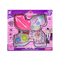 Magic Toys Száj alakú rózsaszín smink szett három szintes