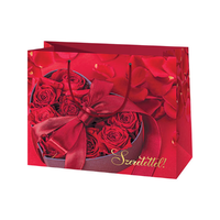 Cardex Vörös rózsa mintás közepes méretű exkluzív ajándéktáska 18x10x23cm