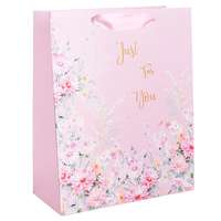 QX Dísztasak matt 26x32 cm rózsaszín virágos Just for you felirattal