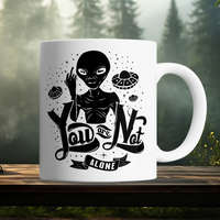 UFO ajándék - You are not alone bögre
