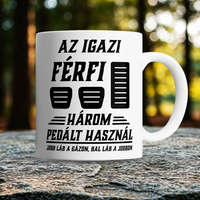 Autós bögre férfiaknak - Három pedált használ