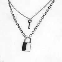 MariaKing Lakat és kulcs medál két nyaklánccal, ezüst színű