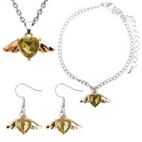 MariaKing Pezsgőszínű kristály szív angyalszárnnyal medál nyaklánc, fülbevaló és karkötő szett, ezüst színű