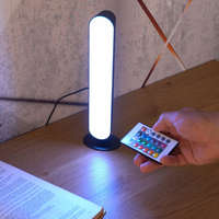 Rábalux Zrt. Változtatható színű asztali LED lámpa távirányítóval, tölthető - Parker-RGB Rábalux 76016, akkumulátoros, USB, 3 W