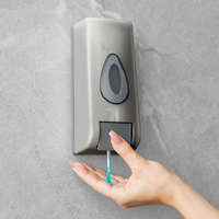 Globiz International Kft. Szappanadagoló - kézzel működtethető - 350 ml - fali - ezüst