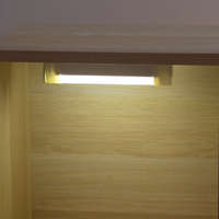 Globo Eastern Europe s.r.o Szabályozható pultvilágító LED lámpa, tölthető, 18,6 cm - Yuki Globo 93000