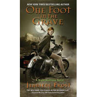 One Foot in the Grave – Jeaniene Frost