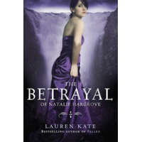  Betrayal of Natalie Hargrove – Lauren Kate