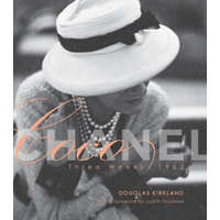  Coco Chanel: Three Weeks/1962 – Douglas Kirkland
