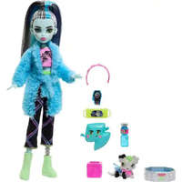Mattel Mattel Monster High Creepover Party - Frankie Stein baba kiegészítőkkel
