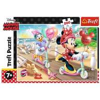 Trefl Trefl: Minnie a tengerparton puzzle - 200 darabos