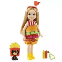 Mattel Barbie Chelsea Club: Szőke hajú baba hamburger jelmezben kutya figurával