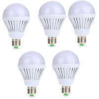 5W-os, led izzó 5 db