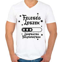 printfashion Feleség leszek Lánybúcsú folyamatban - Férfi V-nyakú póló - Fehér