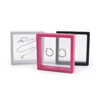 Doboz átlátszó fóliával csodálatos ajándékcsomagoláshoz 9x9 cm