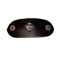 Bőr hajcsat fém anjou liliom dísszel