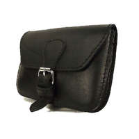 Fekete bőr övtáska, egyfakkos, csatos, fekvő