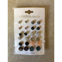 12 pár fülbevaló egy csomagban