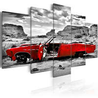 Artgeist Kép - Red retro autó Colorado Desert - 5 db 100x50