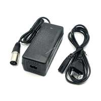 vhbw E-Bike, elektromos roller töltő 48V akkuhoz, 100W XLR csatlakozó, 54.6V, 1,8A