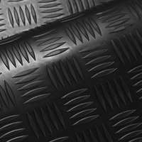 AVRubber SBR 3x1200 Csúszásgátló gumiszőnyeg halszálkás 3 mm vastag 1200 mm széles tekercs halszálka mintás