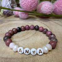 "ANYA" feliratú Fekete Rodonit ásvány karkötő