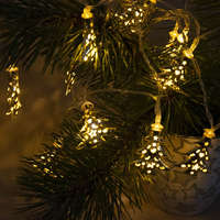  Ünnepi dekorációs LED fényfüzér - meleg fehér, 20 ledes, arany karácsonyfák, elemes / 3 méter (662)