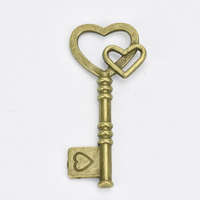 DC Fém medál - Dupla szíves kulcs 1,9cm x 4,3cm