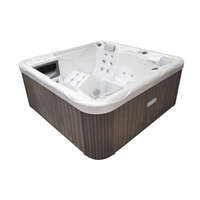Wellis Pluto Spa medence Midnight canyon