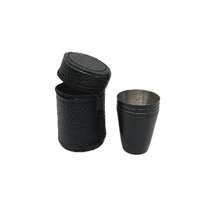 fém pálinkás pohár tokban fekete