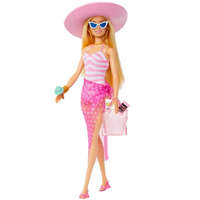MATTEL Barbie The Movie: Barbie Beach baba strandfelszereléssel