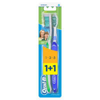 Oral-B Oral-B 3 Effect Medium Manuális Fogkefe 1+1db