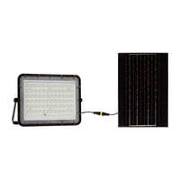 V-TAC V-TAC 15W fekete házas napelemes LED reflektor, szolár fényvető távirányítóval, hideg fehér - 7826