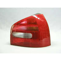  Audi A3 1996.09.01-2000.06.30 Hátsó lámpa üres jobb (0FL8)